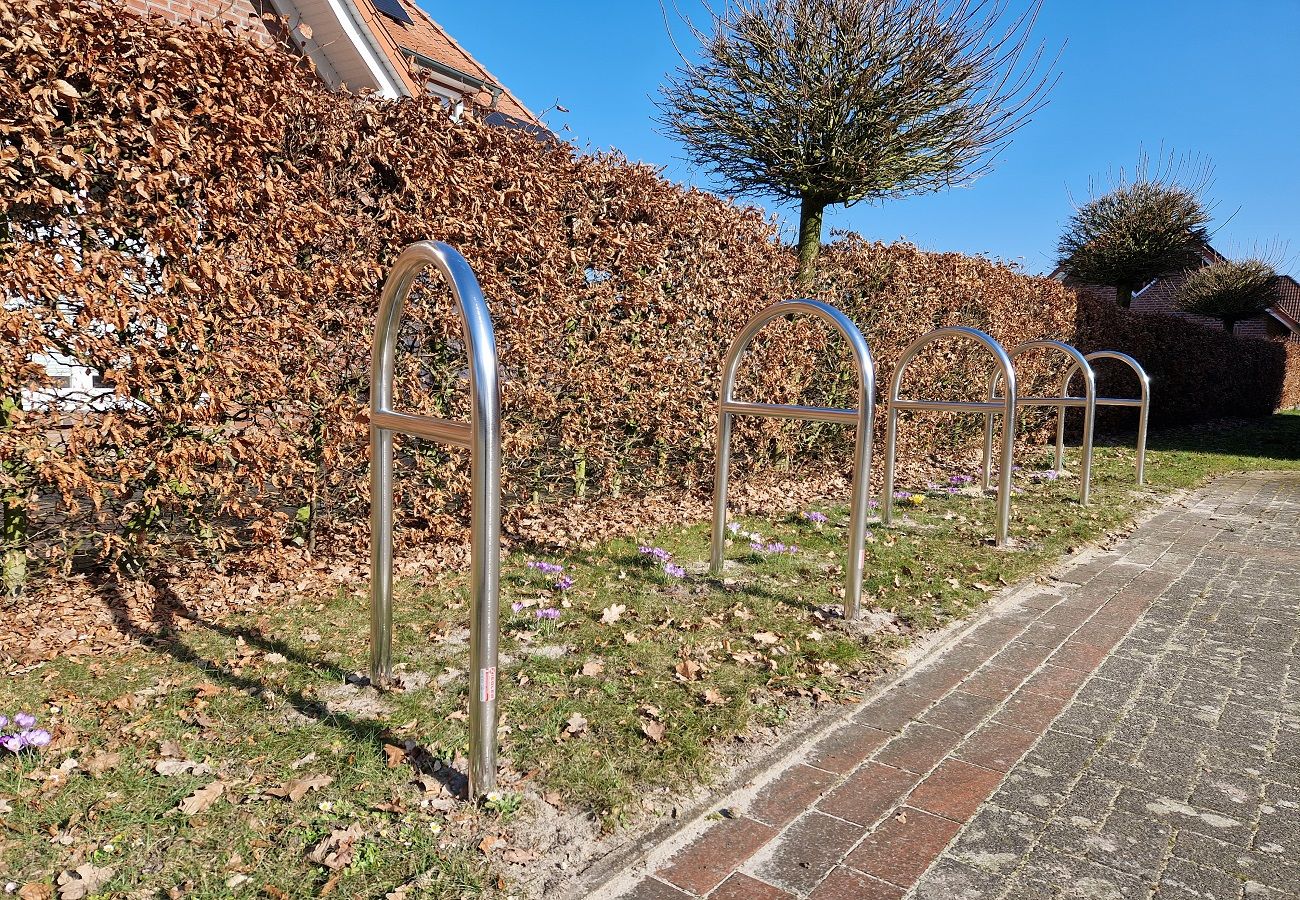 Image - Fahrradständer bei der Schmiede in Markhausen